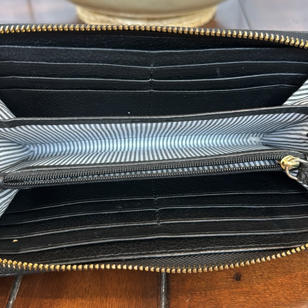 Lodis Black Pebbled Grain Leather Wallet - Picture 4 of 10